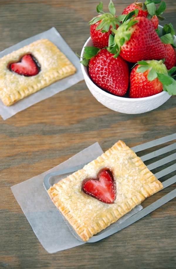 Strawberry Heart Pop Tarts