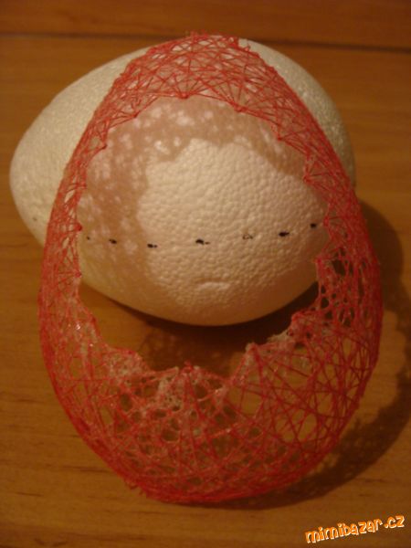 DIY Easter Egg Basket from Thread 9