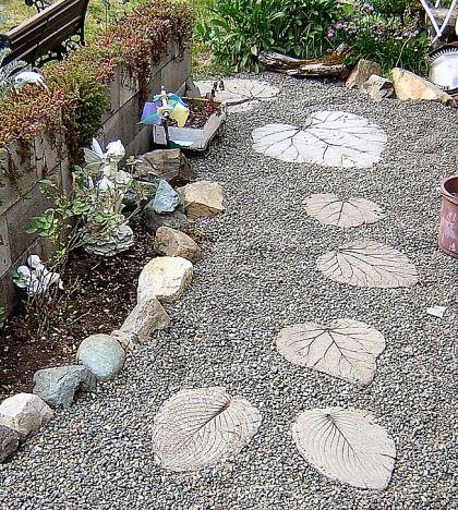 30 Beautiful DIY Stepping Stone Ideas to Decorate Your Garden --> Leaf Stepping Stones