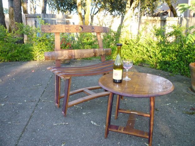 36+ Creative DIY Ideas to Upcycle Old Wine Barrels --> DIY Wine Barrel Garden Bench
