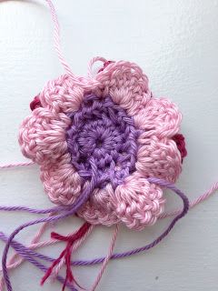 DIY-Crochet-Carnation-Flower-24.jpg