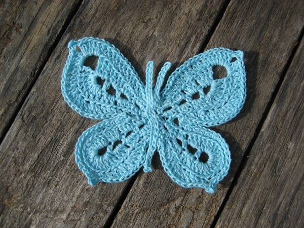 DIY Lovely Colorful Crochet Butterflies --> Free Crochet Butterfly Pattern