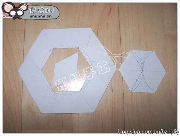 DIY-Origami-Lotus-Flower-Patchwork-Handbag-8.jpg