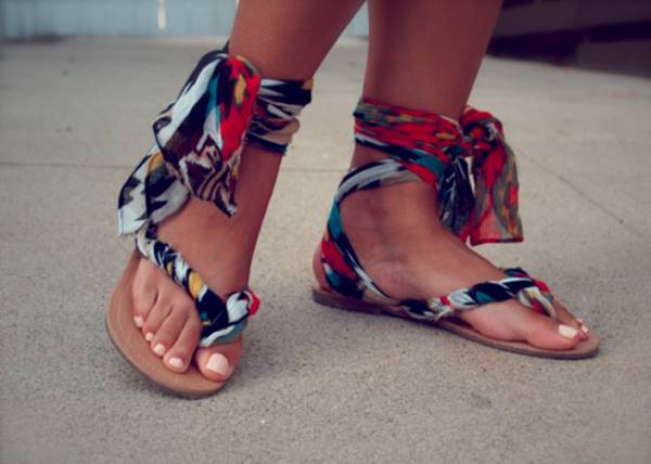 DIY Refashion Flip Flops into Stylish Sandals