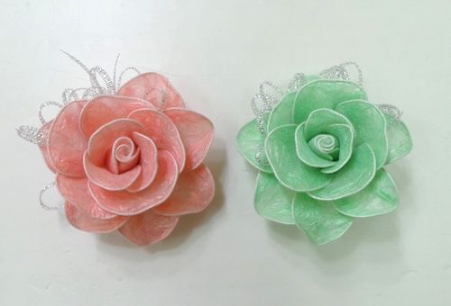 DIY-Roses-from-Plastic-Garbage-Bag-1.jpg