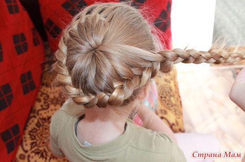 DIY Unique Braided Bun Hairstyle 9