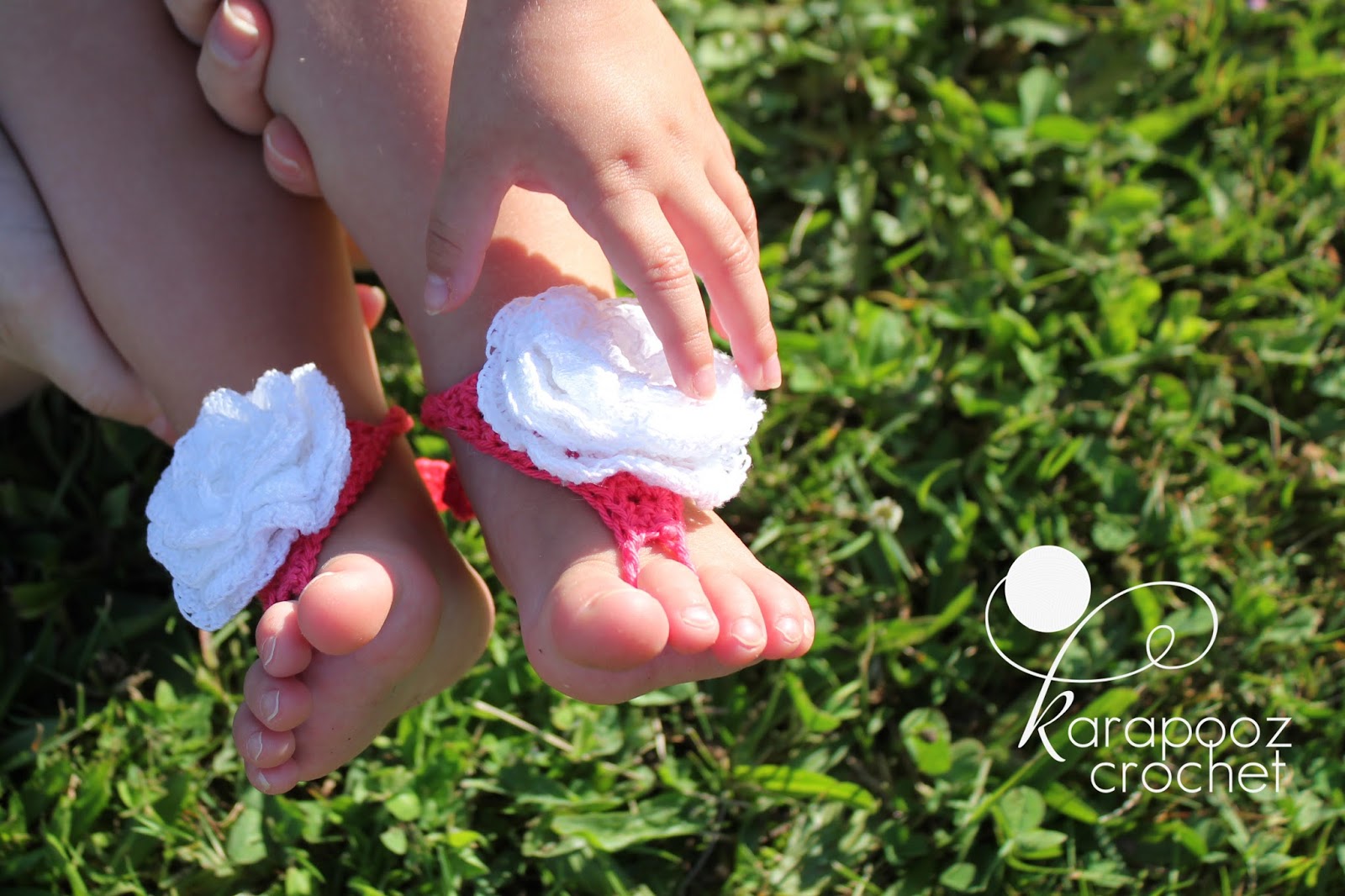 60+ Adorable and FREE Crochet Baby Sandals Patterns --> Baby Barefoot Crochet Sandals