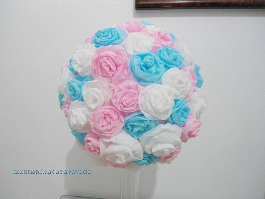 How-to-DIY-Beautiful-Crepe-Paper-Flower-Ball-8.jpg