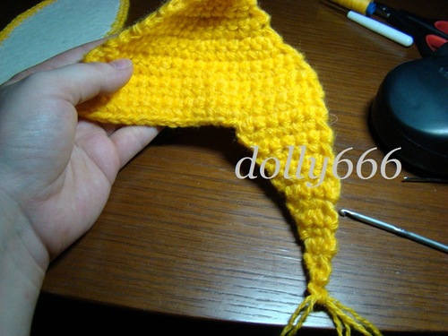 How-to-DIY-Pretty-Crochet-Home-Slippers-10.jpg