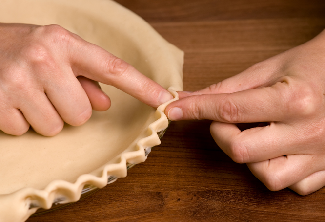 How-to-DIY-Pretty-Decorative-Pie-Crusts-10.jpg