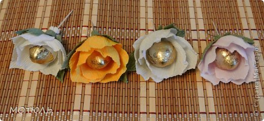 How-to-Make-Crepe-Paper-Chocolate-Jasmine-Flowers-13.jpg