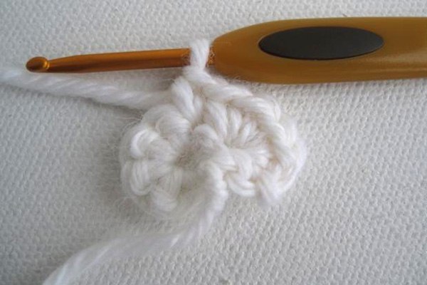 How-to-Make-Stylish-Crochet-Belt-5.jpg