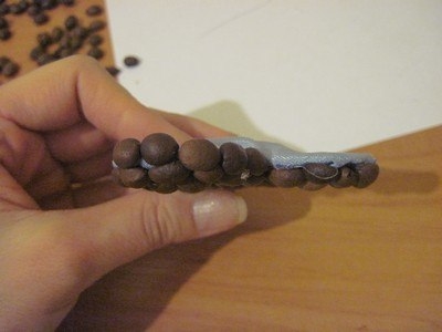 How to DIY Coffee Bean Fridge Magnet Step 6