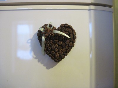 How to DIY Coffee Bean Fridge Magnet Step 8