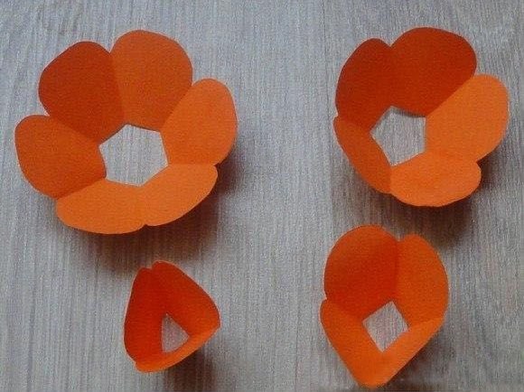 How-to-DIY-Easy-Paper-Flower-4.jpg