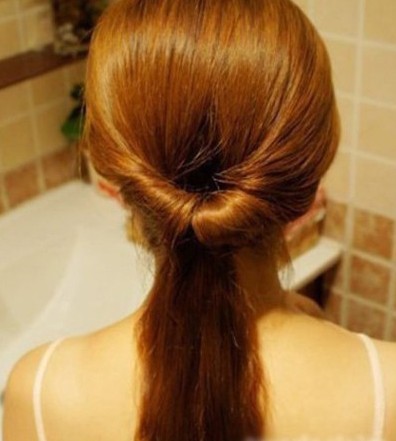How-to-DIY-Easy-Twisted-Hair-Bun-Hairstyle-3.jpg