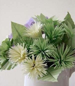 How-to-DIY-Easy-and-Beautiful-Paper-Flowers-4.jpg