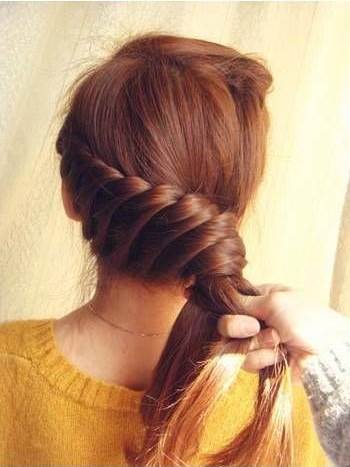 How-to-DIY-Lovely-Braided-Hairstyle-9.jpg