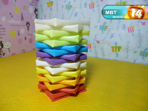 How-to-DIY-Pencil-Holder-from-Drinking-Straws-and-Toilet-Paper-Roll-6.jpg