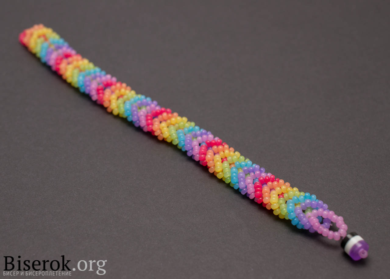 How-to-DIY-Rainbow-Color-Woven-Beaded-Bracelet-6.jpg