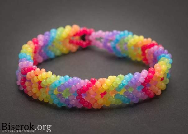 How-to-DIY-Rainbow-Color-Woven-Beaded-Bracelet-7.jpg