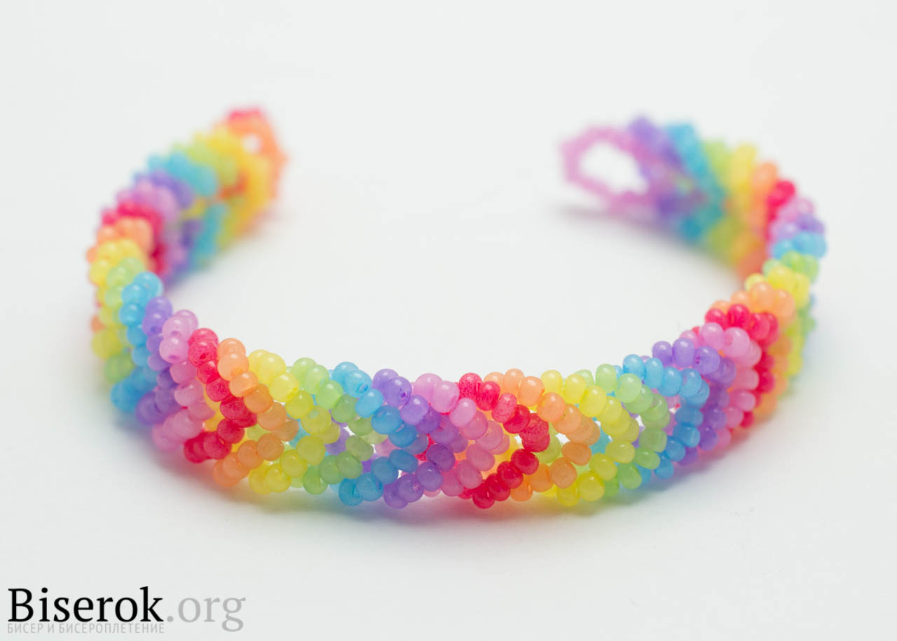 How-to-DIY-Rainbow-Color-Woven-Beaded-Bracelet-9.jpg