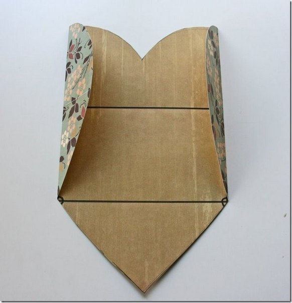 How-to-Fold-a-Cute-DIY-Envelope-from-Heart-Shaped-Paper-3.jpg