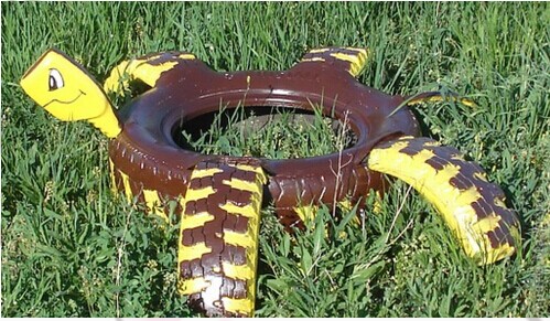 40+ Creative DIY Ideas to Repurpose Old Tire into Animal Shaped Garden Decor --> Tire Turtle