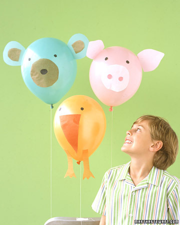 45+ Fun and Creative Ways to Use Balloons --> Balloon Animals