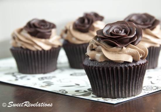 How to DIY Beautiful Modeling Chocolate Rose 1