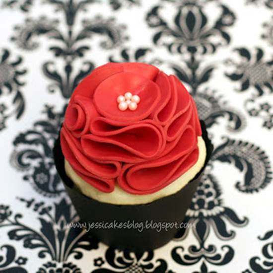How to DIY Beautiful Modeling Chocolate Rose 5