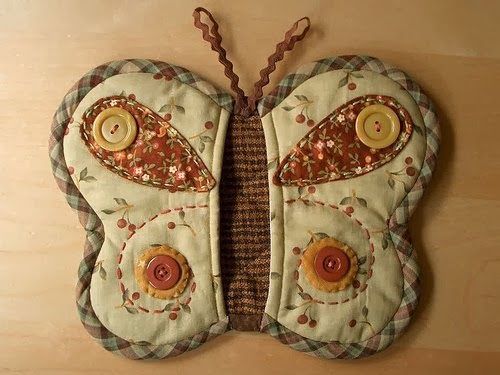 How to DIY Butterfly Pot Holder 4