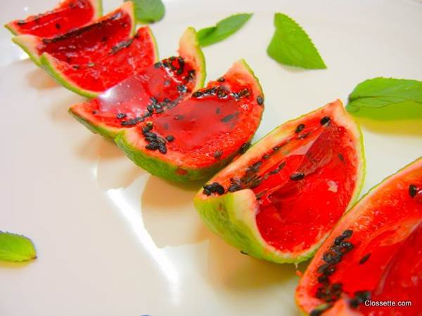 How to DIY Creative Watermelon Jell-O Shots 2