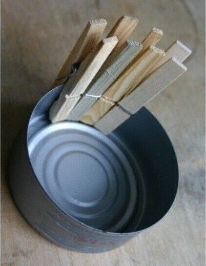 How-to-DIY-Nice-Plant-Pot-with-Clothespins-and-Tin-Can-2.jpg
