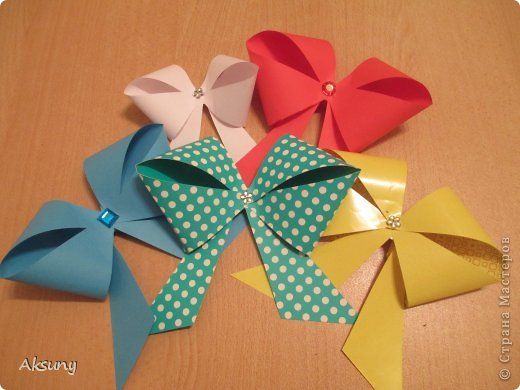 How to Make a Paper Bow 🎀 - QUICK & EASY for Gift Wrapping 