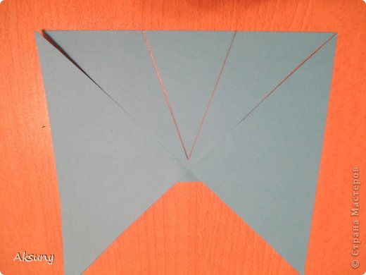 How-to-DIY-Pretty-Paper-Bow-for-Gift-Packing-4.jpg