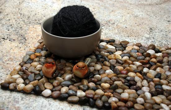 How to DIY Stone Floor Mat --> Pebble Mat