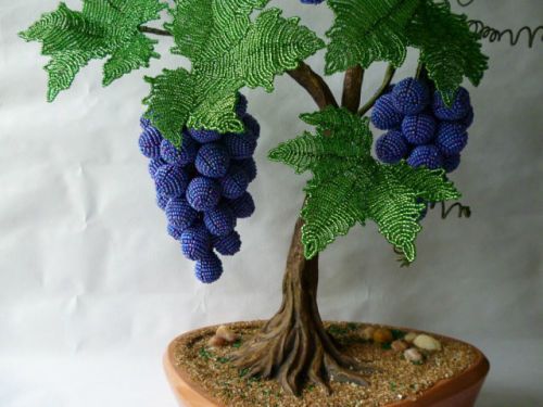 DIY Beautiful Beaded Grape Vine 10