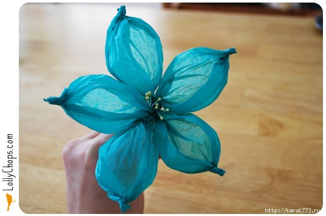 DIY Beautiful Tissue Paper Flower Using a Golf Ball 8