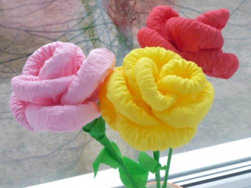 How to DIY Easy Napkin Paper Flowers 11