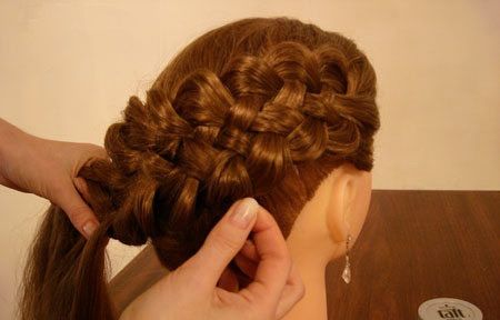 How-to-Weave-Five-Strand-French-Braid-Hairstyle-16.jpg