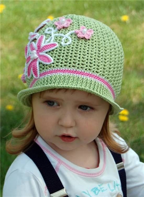 Creative DIY Adorable Crochet Flower Hats for Little Girls