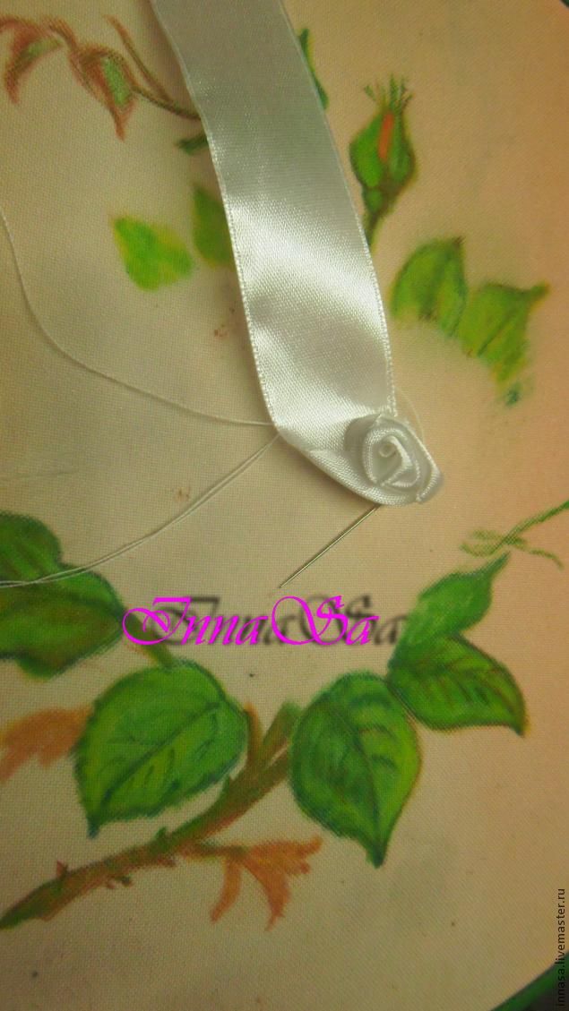 DIY-Beautiful-Embroidery-Satin-Ribbon-Roses-2.jpg
