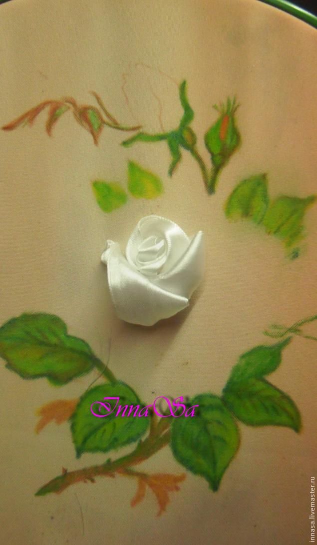 DIY-Beautiful-Embroidery-Satin-Ribbon-Roses-7.jpg