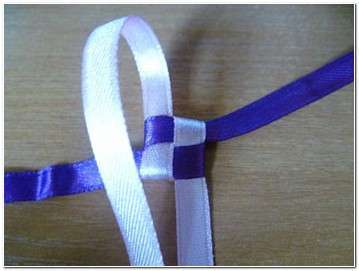 DIY-Pretty-Braided-Ribbon-Keychain-8.jpg