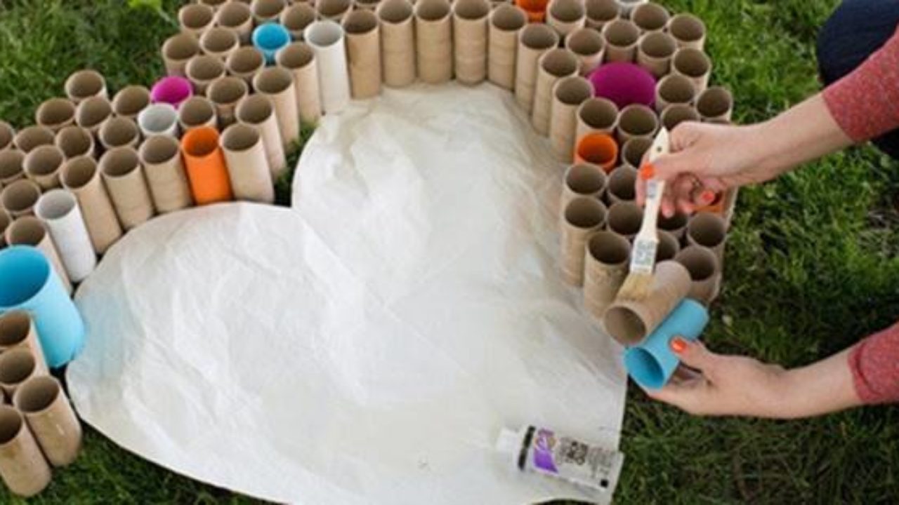 Creative Ideas - DIY Beautiful Paper Heart Wall Art