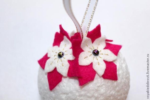 Creative Ideas - DIY Felt Flower Christmas Ball Ornament 7