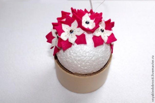 Creative Ideas - DIY Felt Flower Christmas Ball Ornament 8