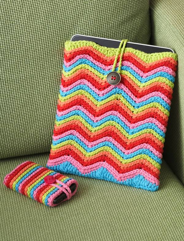 30 Stylish DIY Crochet Phone Cases --> Crochet Rainbow Stripes Mobile Phone Cover