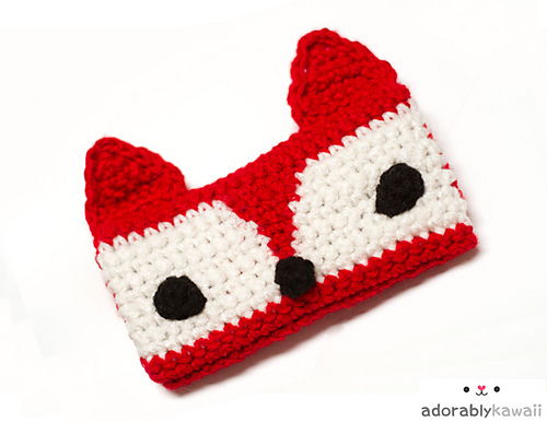 30 Stylish DIY Crochet Phone Cases --> Red Fox Phone Cozy